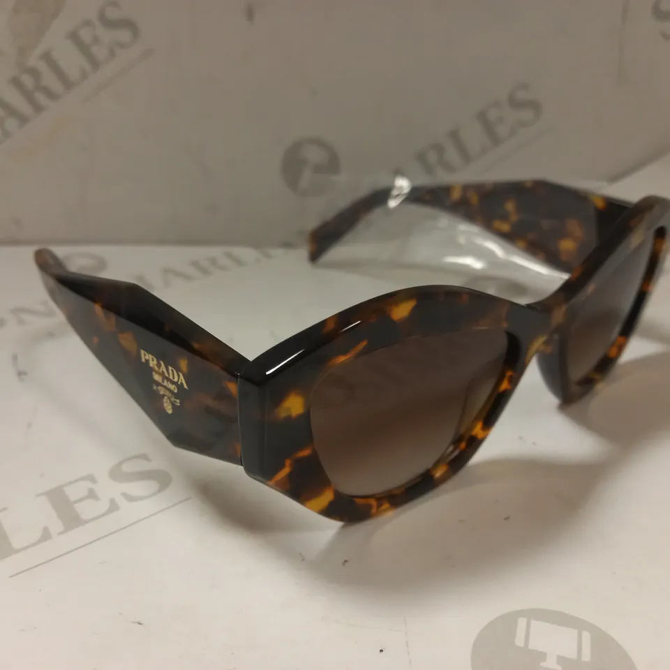 PRADA CAT EYE SUNGLASSES - HONEY RRP £304