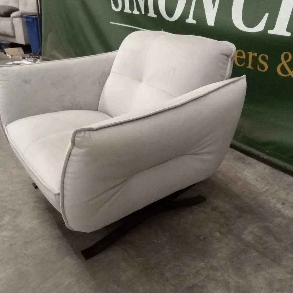 QUALITY DESIGNER ITALIAN MADE SEVILLE VELVET ARMCHAIR