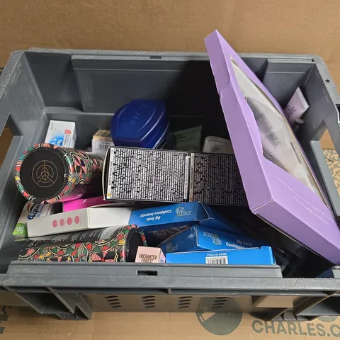 APPROXIMATELY 15 ASSORTED HEALTH & BEAUTY PRODUCTS