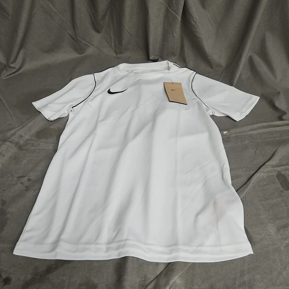NIKE DRI-FIT SPORTS TOP IN WHITE SIZE L