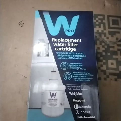 BOX CONTAINING APPROXIMATELY 70 REPLACEMENT WATER FILTER CARTRIDGE