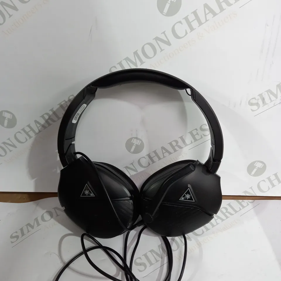 BOXED MULTIPLATFORM TURTLE BEACH RECON200 GEN 2 WIRED HEADSET 