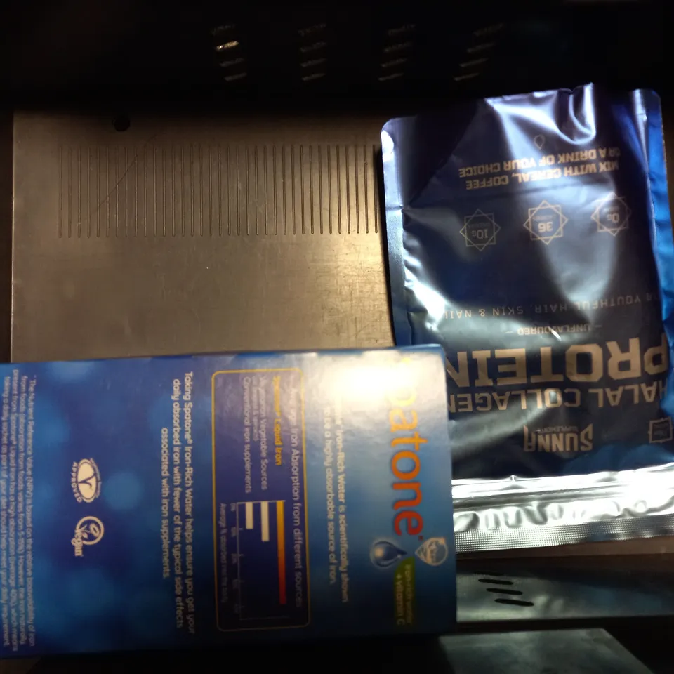 TOTE OF APPROX 7 ASSORTED FOOD ITEMS TO INCLUDE - APTAMIL ADVANCED , SUNNA HALAL COLLAGEN PROTEIN , CELTIC SEA SALT ETC