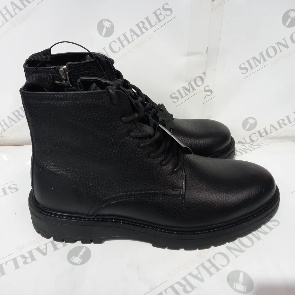 MENS FOOTWEAR LEATHER LACE UP BOOTS SIZE 7