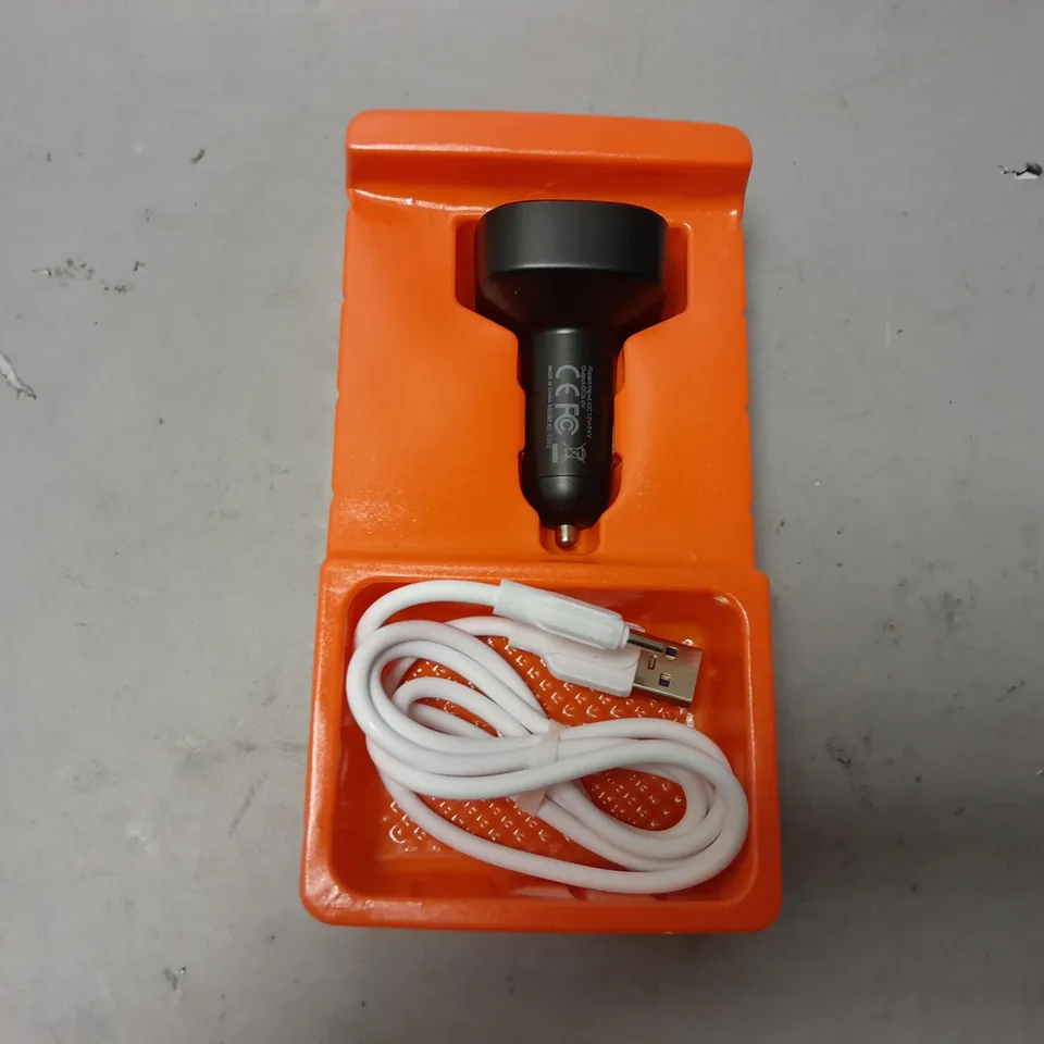 BOXED MEIDOU CAR CHARGER WIRELESS FM TRANSMITTER