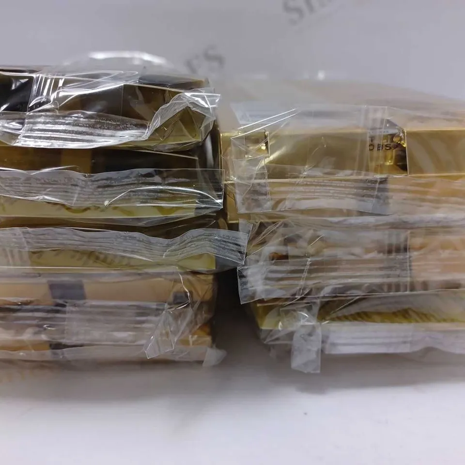LOT OF APPROX 120 X 1.2ML MARC JACOBS PERFECT INTENSE EAU DE PARFUM