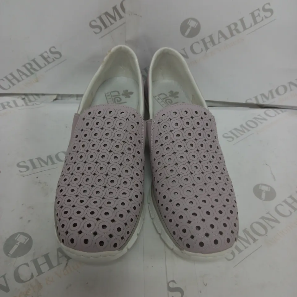 BOXED RIEKER ANTISTRESS SLIP SHOE PINK SIZE 6