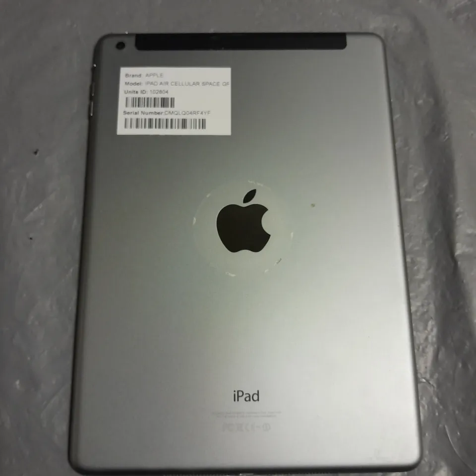 UNBOXED APPLE IPAD AIR CELLULAR IN SPACE GREY - A1475