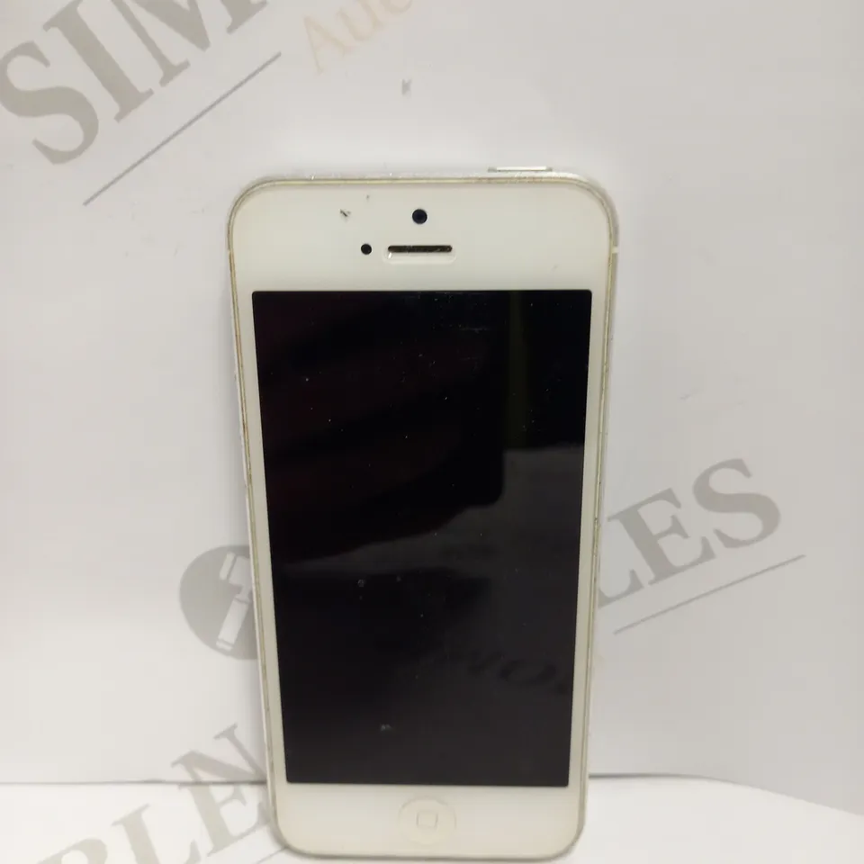 APPLE IPHONE 5 (A1429) SMARTPHONE 