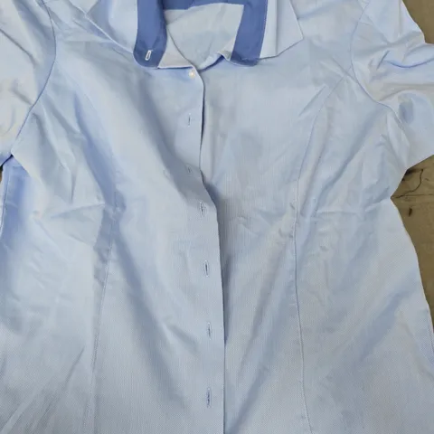 BROOK TAVERNER SHORT SLEEVE SHIRT IN LIGHT BLUE SIZE 12