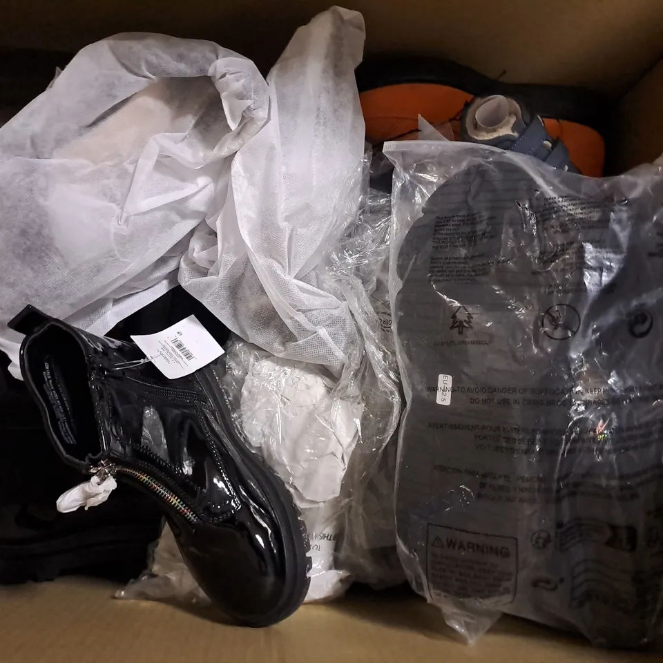 BOX OF APPROXIMATELY 5 OF ASSORTED SHOES IN VARIOUS COLOUR, STYLES AND SIZES