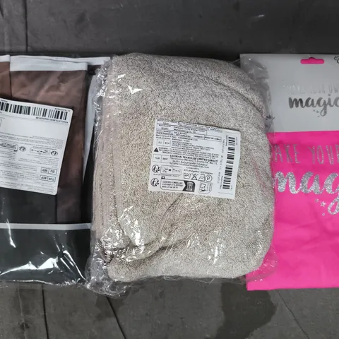 BOX OF APPROXIMATELY 15 ASSORTED HOUSEHOLD ITEMS TO INCLUDE COOKSMART APRON, ETC