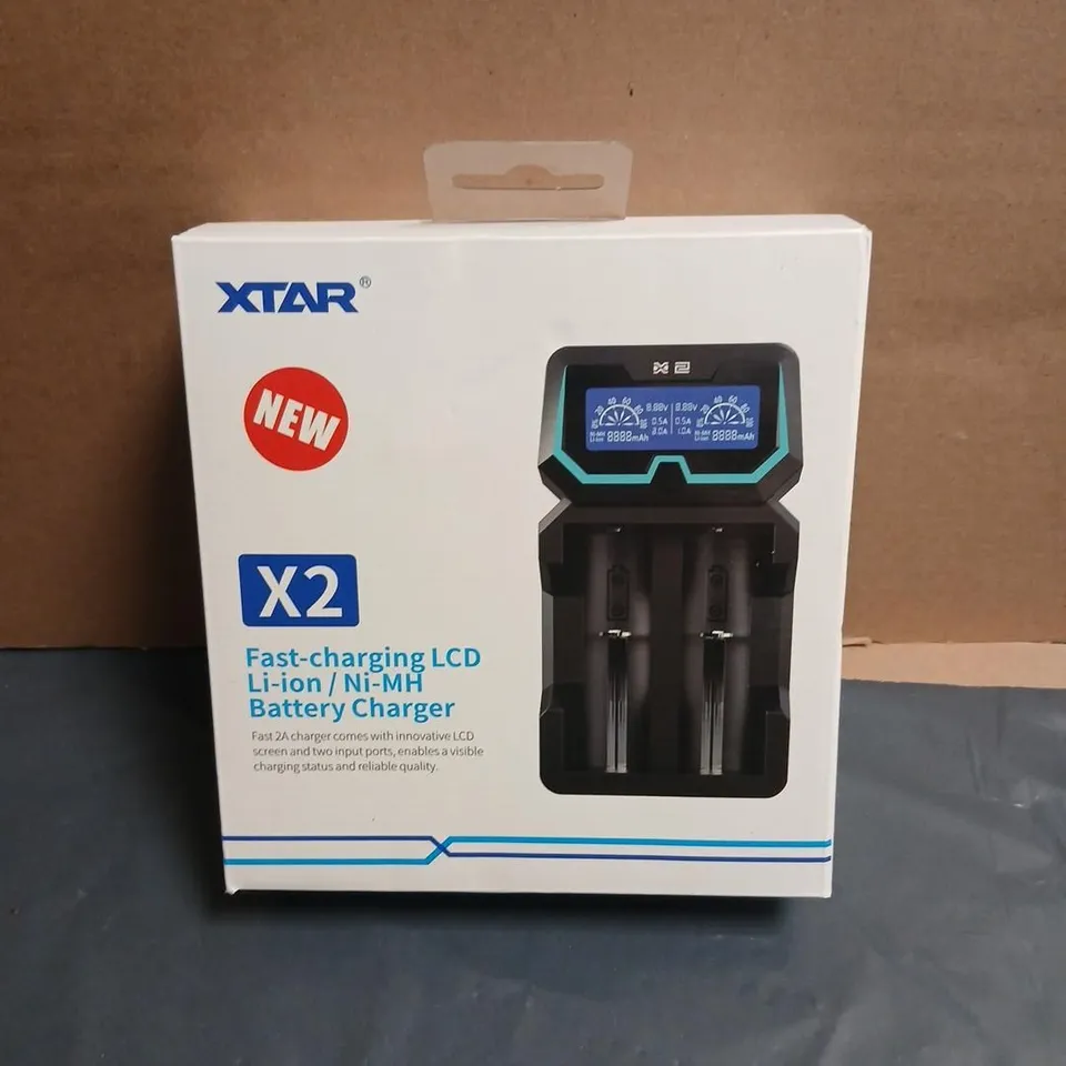 XTAR X2 FAST-CHARGING LCD BATTERY CHARGER (LI-ION / NI-MH)