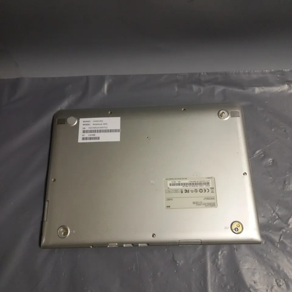 SAMSUNG NOTEBOOK 303C 11 INCH EXYNOS5 1.7GHZ 