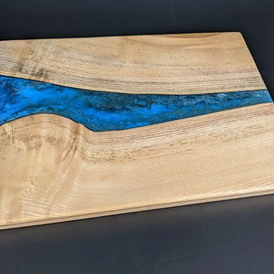 BOXED WOOD OAK EPOXY RESIN CHOPPING BOARD UK HAND MADE