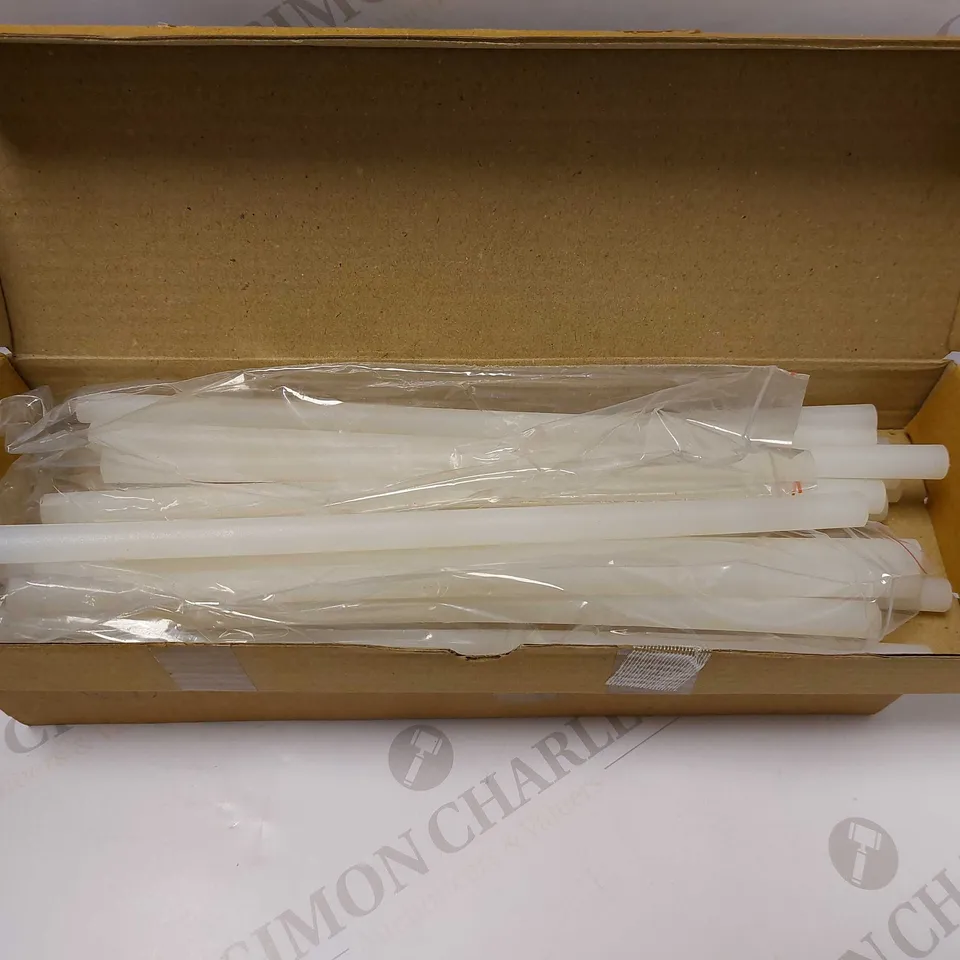 LOT OF 2 BOXES INCLUDING APPROX 10 EISCO NYLON RODS (L-30CM, DIAMETER-13MM)