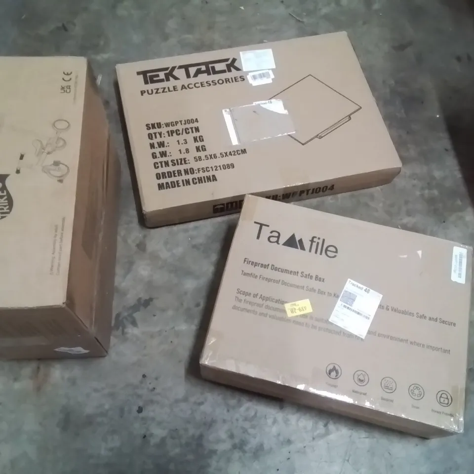 PALLET OF ASSORTED HOUSEHOLD GOODS AND PRODUCTS TO INCLUDE;PUZZLE ACCESSORIES, CHILDREN'S TRIKE, FIREPROOF DOCUMENTS SAFE BOX,MIRROR AND OTHER ASSORTED ITEMS...