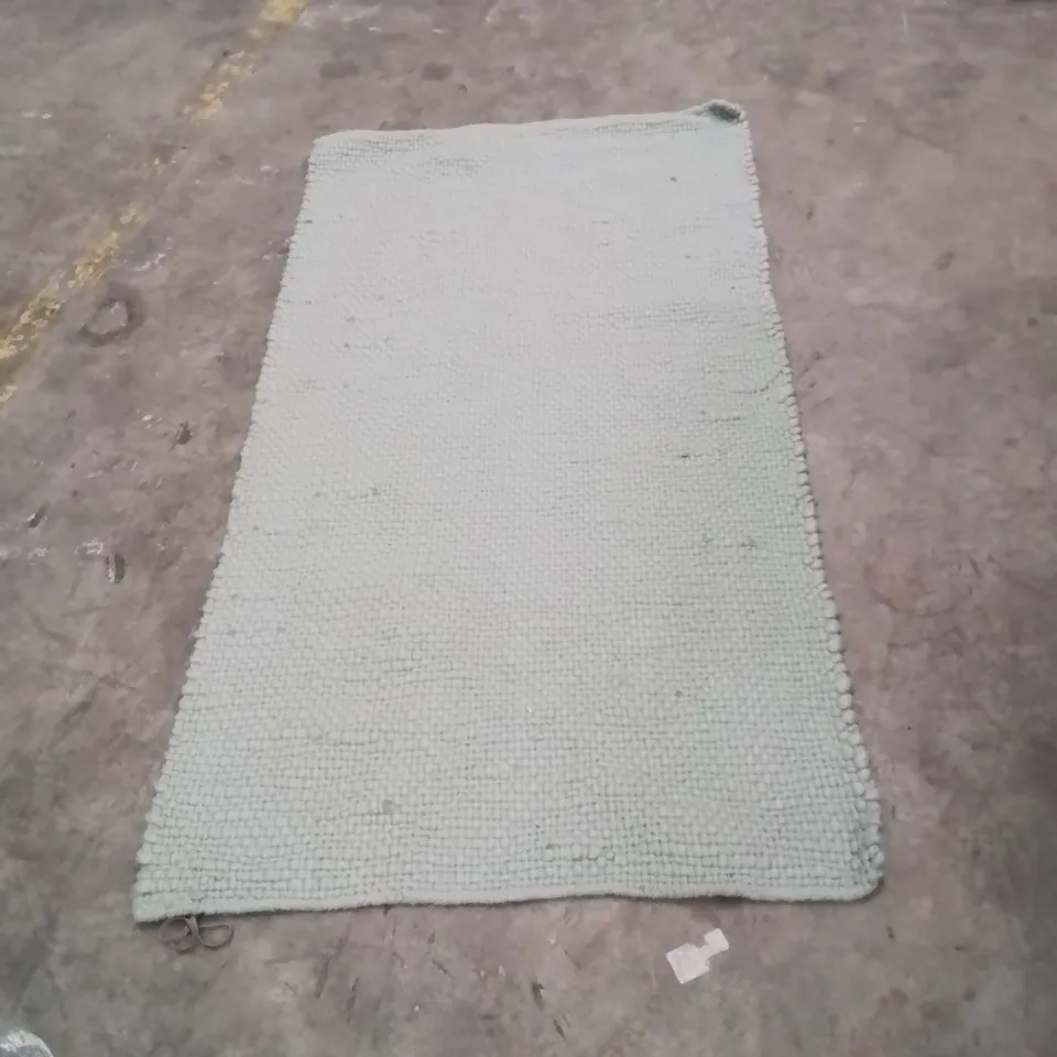 QUALITY DESIGNER AREA RUG - APPROXIMATELY 150X80CM