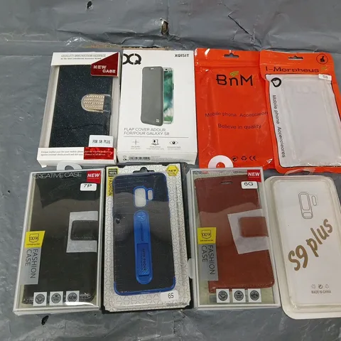 APPROXIMATELY 50 ASSORTED PHONE CASES IN VARIOUS MODELS AND STYLES