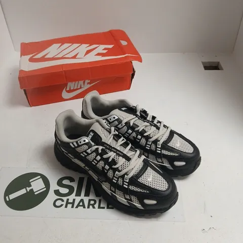NIKE P-6000 TRAINERS – WHITE/BLACK, UK 9