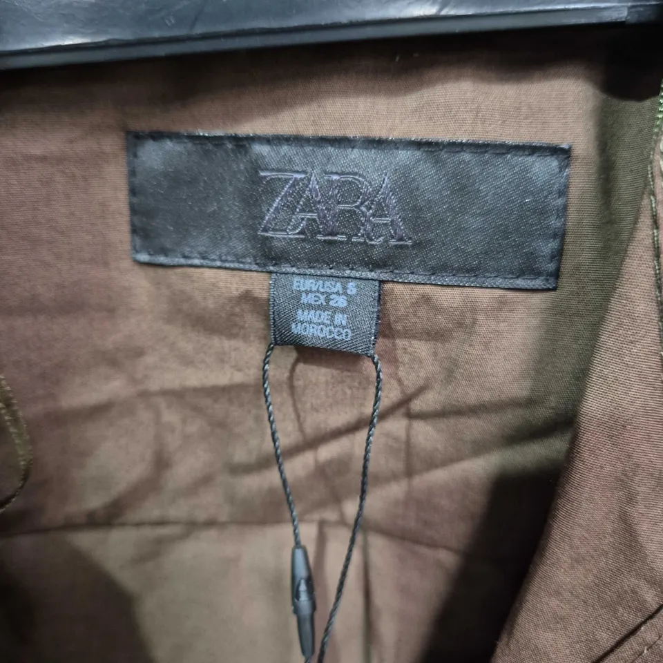 ZARA WOMEN’S BELTED LONG COAT IN BROWN – CARGO/UTILITY STYLE. SMALL