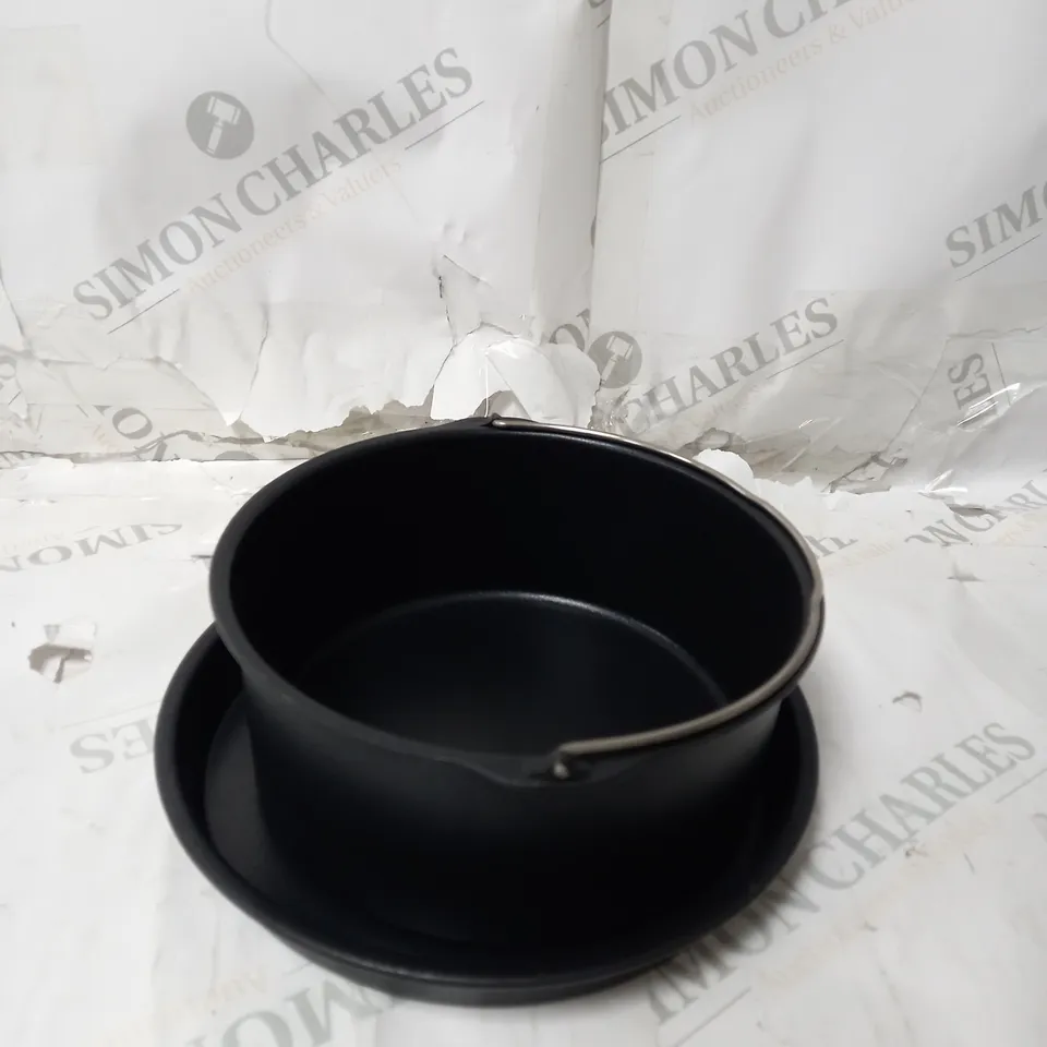 BOXED COOK'S ESSENTIALS SET OF 2 AIR FRYER ACCESSORIES