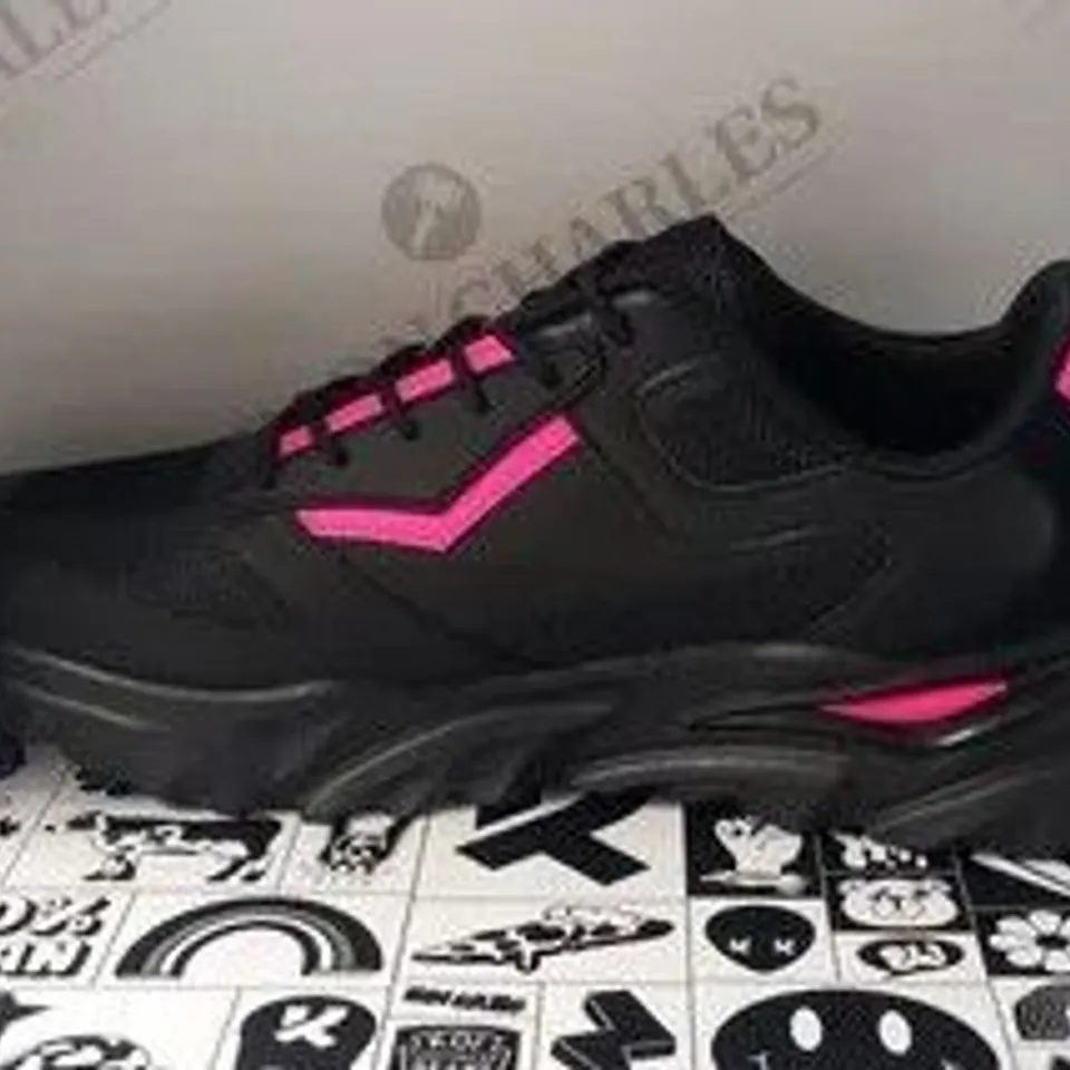 BRAND NEW BOXED PAIR OF KOI ECSTACY RAVE CULTURE MEN'S TRAINERS SIZE 10