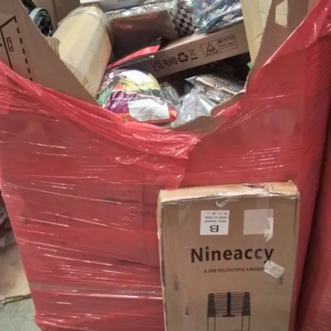 PALLET CONTAINING VARIOUS ASSORTED BOXED HOUSEHOLD ITEMS TO INCLUDE: 4.5M TELESCOPIC LADDER, FOOT MASSAGER, COMPOST, KIDS SCOOTER AND LOTS MORE UNMARKED BOXED ITEMS