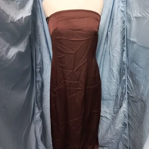 PIECES BANDEAU MAXI SATIN DRESS – COFFEE BROWN, SIZE M