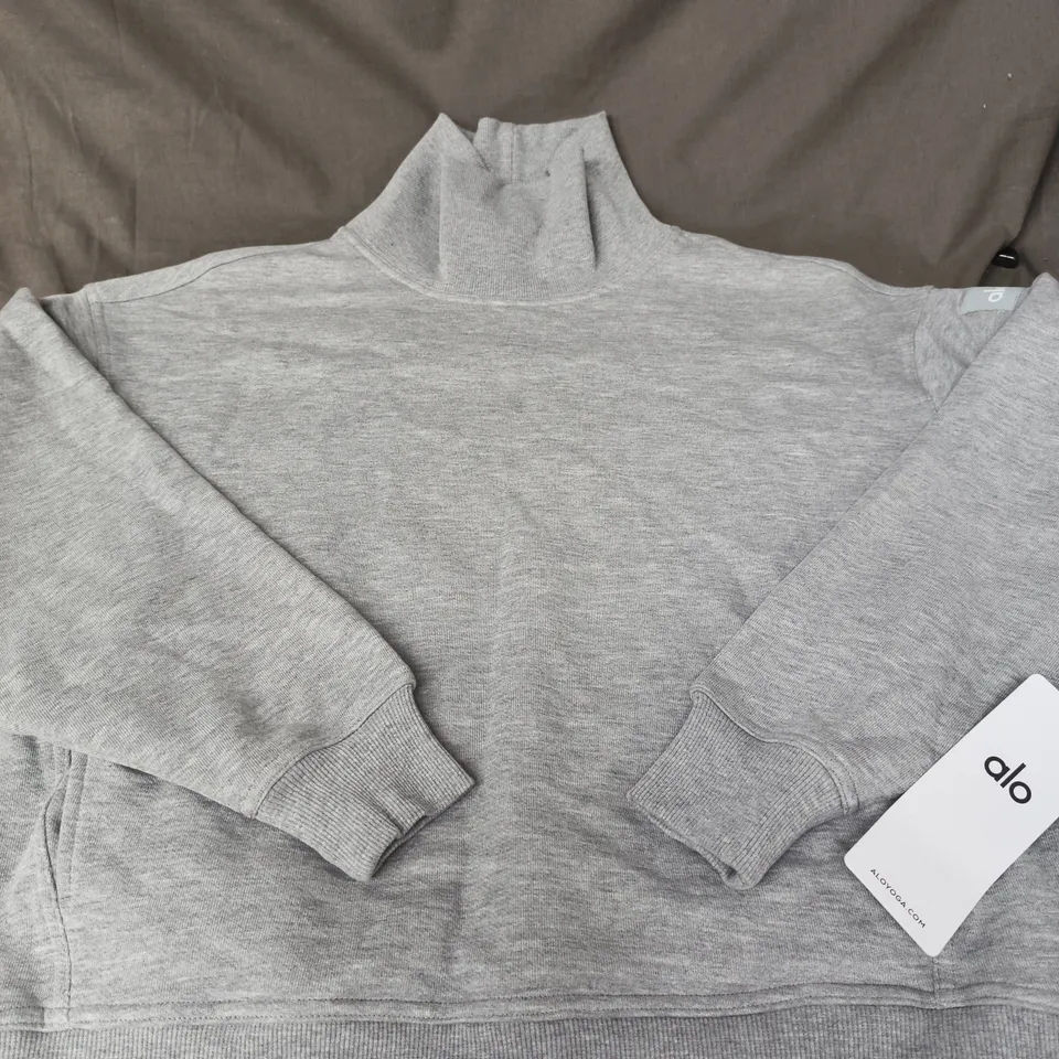 ALO YOGA HAZY MOCK NECK PULLOVER – GREY - SIZE XS