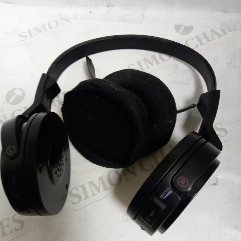 SONY MDRRF811RK.CEK RF811 HOME WIRELESS ON-EAR HEADPHONES