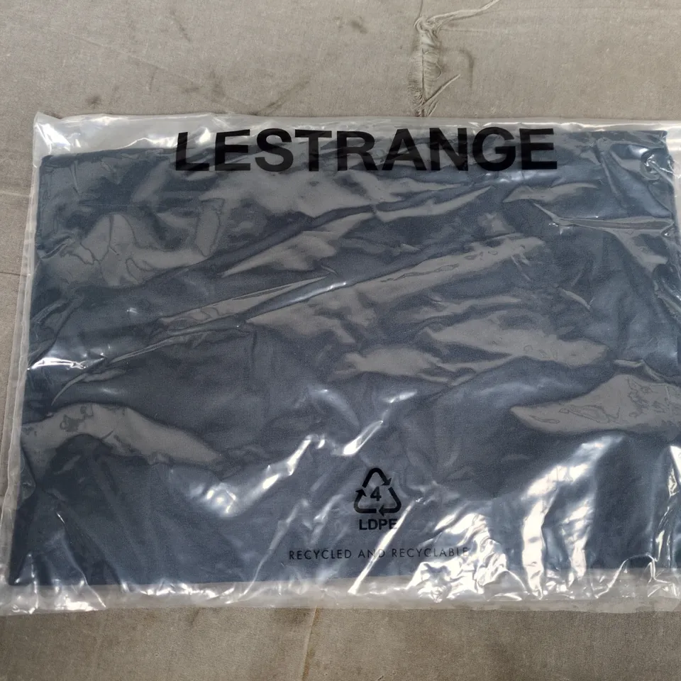 BAGGED LESTRANGE NEW CLASSIC TEE PEBBLE - MEDIUM