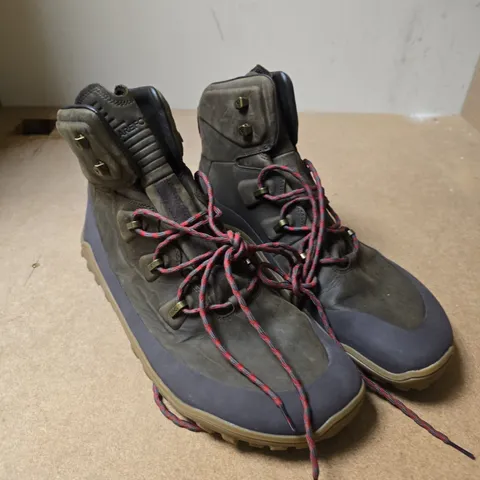 PAIR OF VIVOBAREFOOT HIKING BOOTS – 12