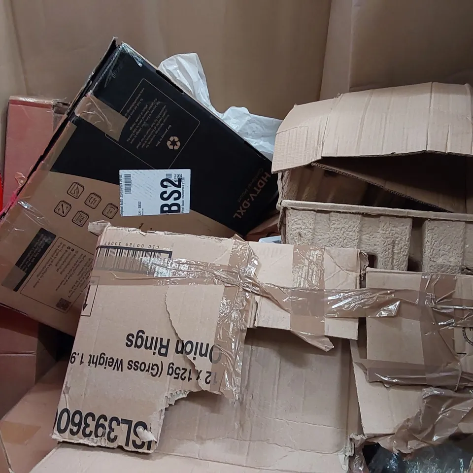 PALLET OF ASSORTED ITEMS INCLUDING: 360MM LIQUID CPU COOLER, AUDIO TURNTABLE, CHILDREN'S SWING, WIRELESS SPEAKER STAND, PLAYHOUSES