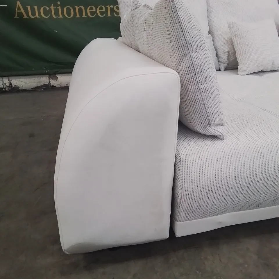 QUALITY DESIGNER BEELIAR LARGE 6 SEATER MODULAR SOFA IN WHITE