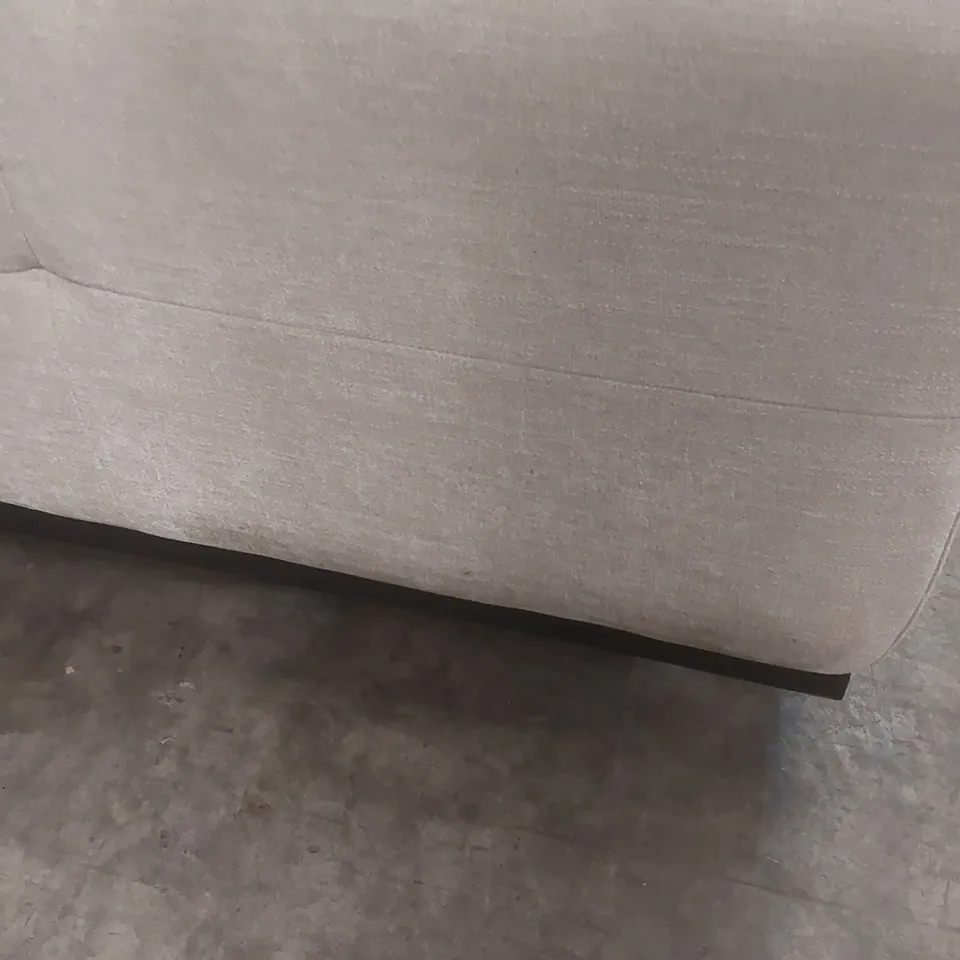 DANETTI COLTON IVORY CHENILLE 3 SEATER SOFA RRP £1699