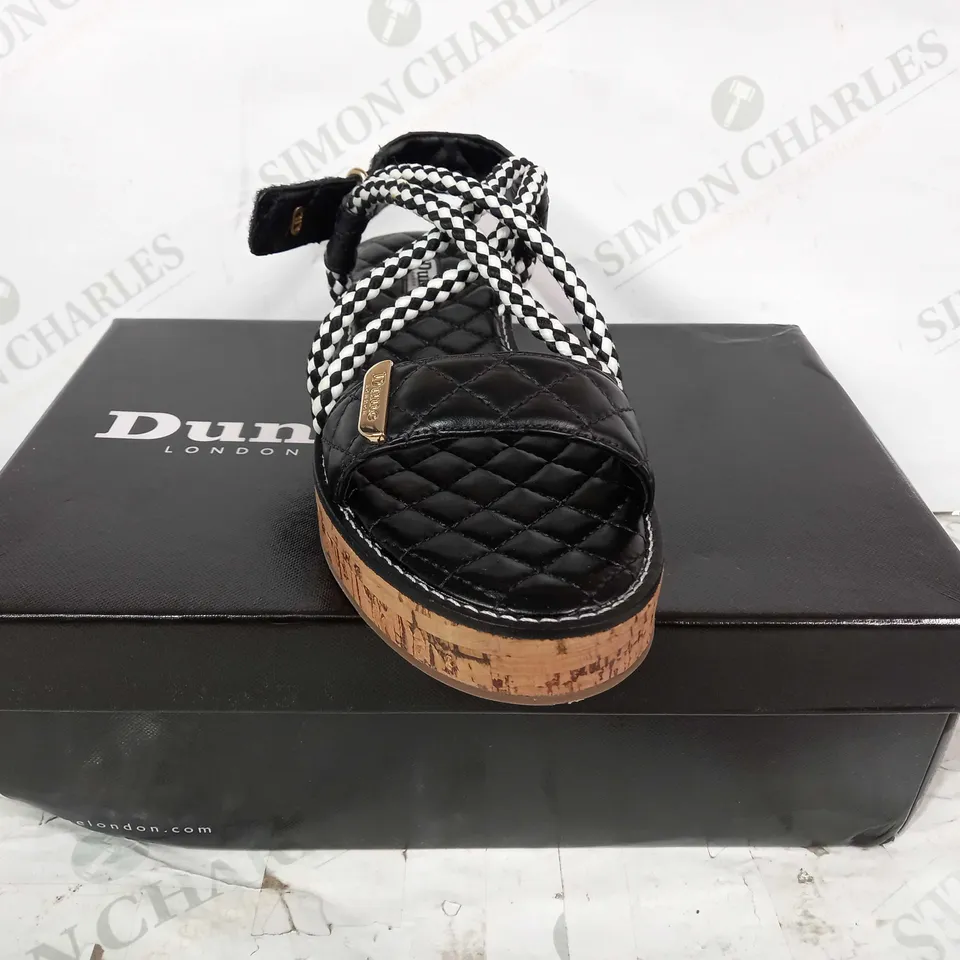 BOXED PAIR OF DUNE LONDON ROPE PLATFORM SANDALS IN BLACK/WHITE UK SIZE 6