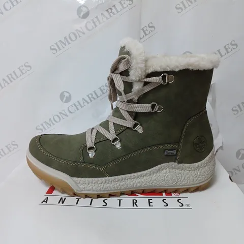 BOXED RIEKER WATER RESISTANT WARM LINED HIKING LACE UP BOOTS, KHAKI - SIZE 6.5