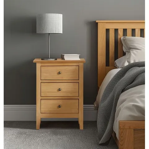 BOXED HALLOWOOD FURNITURE 3 DRAWER BEDSIDE TABLE - NATURAL OAK (1 BOX)