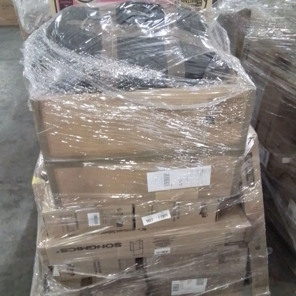 PALLET CONTAINING VARIOUS ASSORTED BOXED ITEMS TO INCLUDE: BOXED FURNITURE, SIDE TABLES ECT.