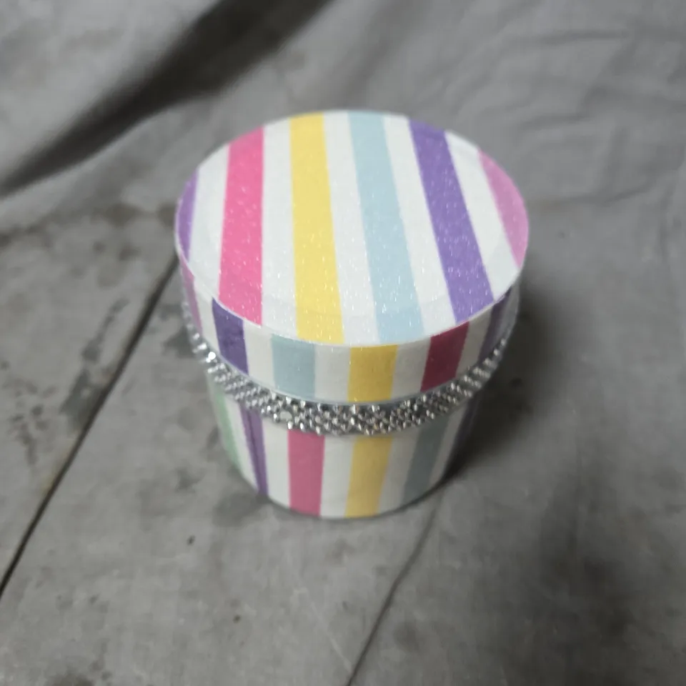 PRAI X OLIVIA RUBIN SUPERSIZE AGELESS THROAT & DECOLLETAGE CREME 200ML