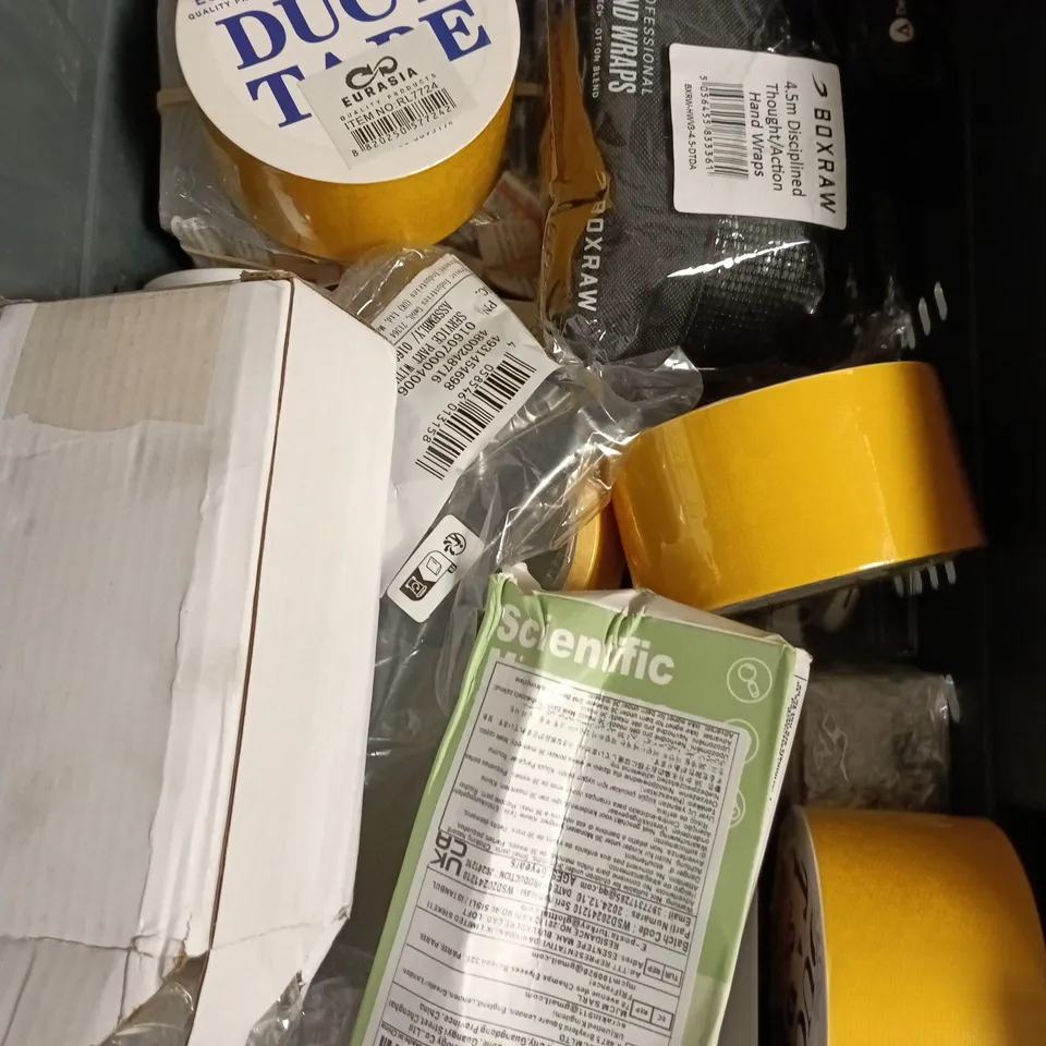 APPROXIMATELY 15 ASSORTED HOUSEHOLD ITEMS TO INCLUDE DUCT TAPE, PLATE HANGER, NOTEPAD ETC 