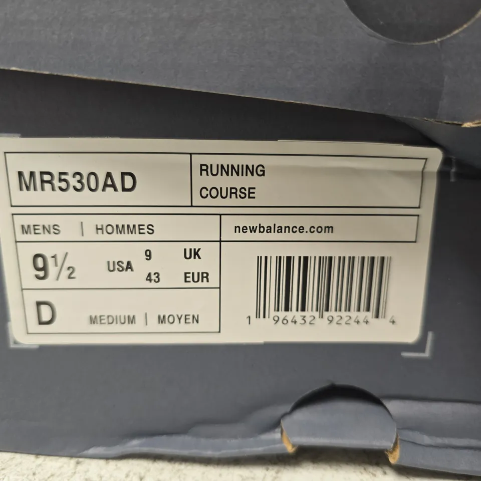 NEW BALANCE MR530AD RUNNING SHOES – WHITE/GRAY, UK 9 (US 9.5 / EUR 43) – BOXED