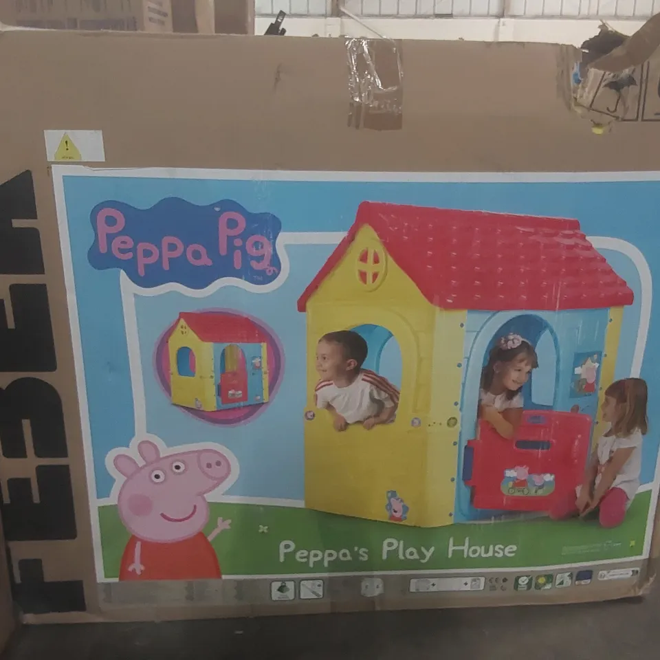 BOXED PEPPER PIG PLAY HOUSE