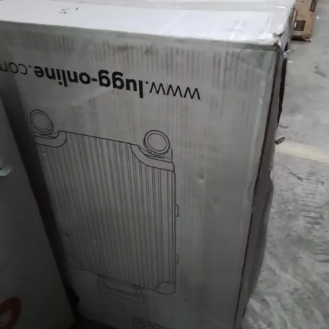 BOXED LUGG TRAVEL SUITCASE
