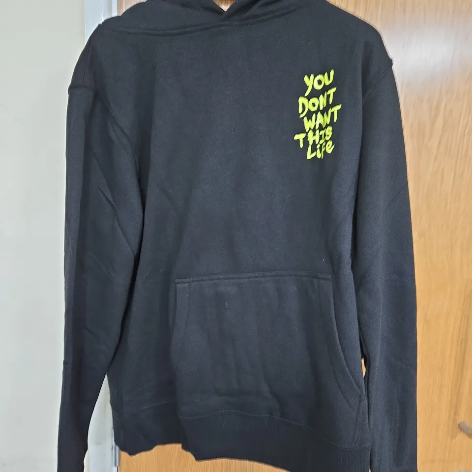 BLACK HOODIE WITH NEON LIME SLOGAN 'YOU DON'T WANT THIS LIFE' SIZE M