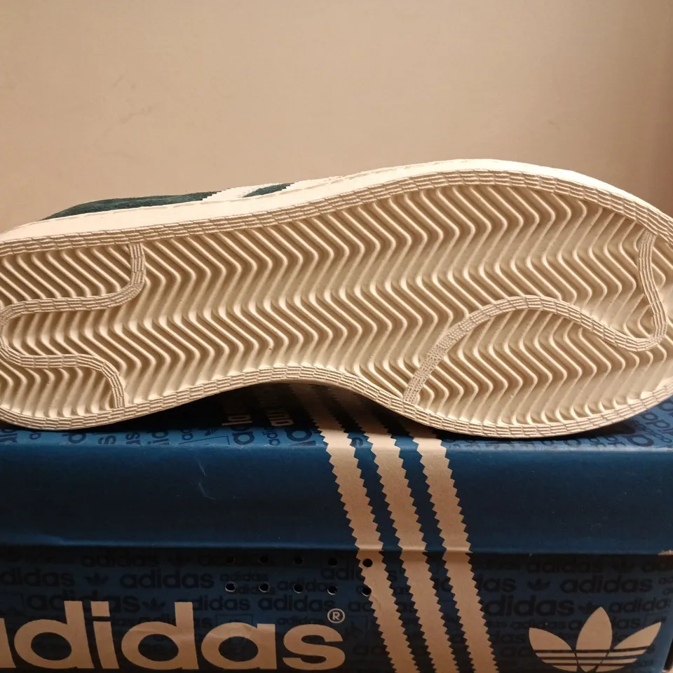 BOXED PART OF ADIDAS JABBAR LO GREEN SUEDE TRAINERS – UK 9.5