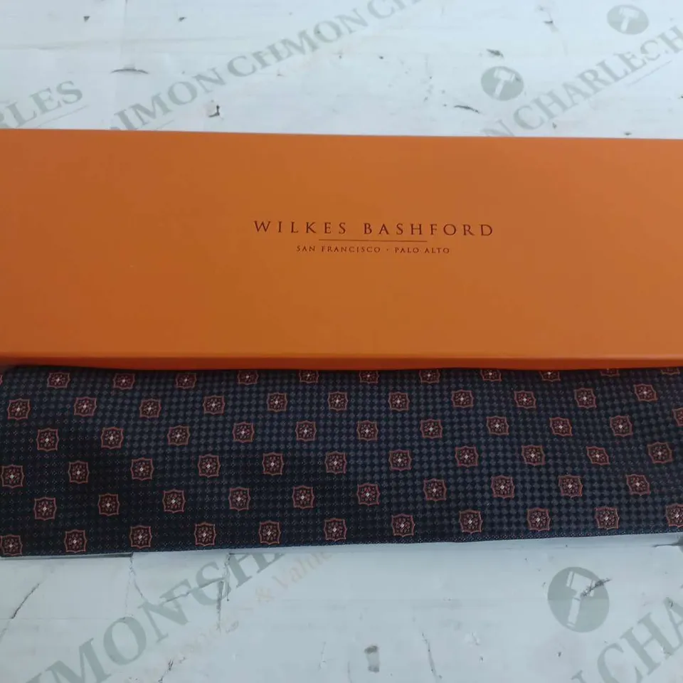 BOXED WILKES BASHFORD GAGLIARDI NAVY & ORANGE TIE