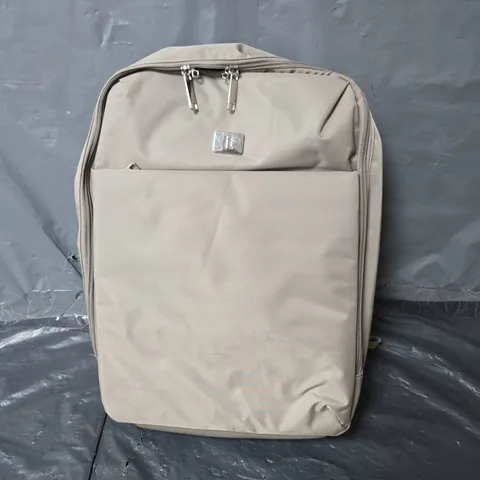 IT LUGGAGE LUSTROUS LUXE DESERT SAGE BACKPACK