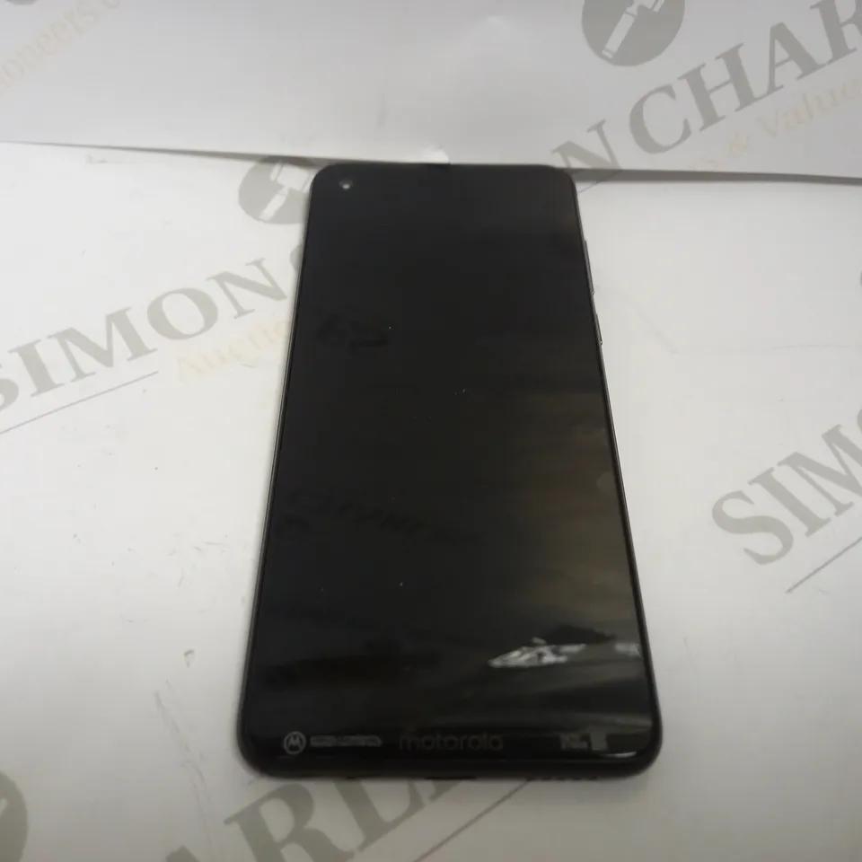 MOTOROLA ONE P30 PLAY